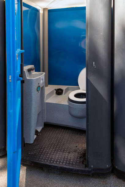 Best Luxury portable toilet rental  in Riverton, NJ
